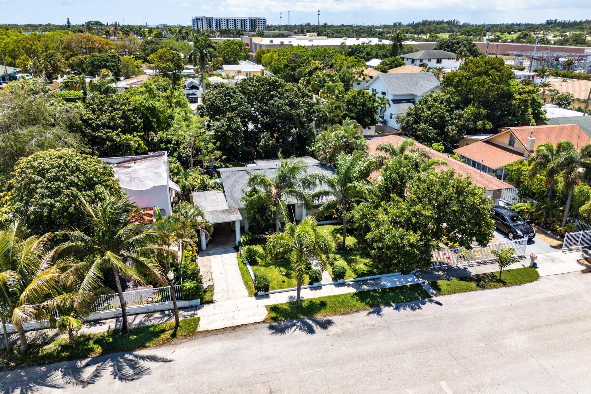 418 Kern Street, West Palm Beach, FL 33405 Photo