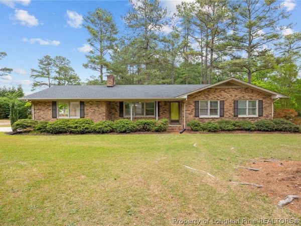 400 1st Street, Broadway, NC 27505