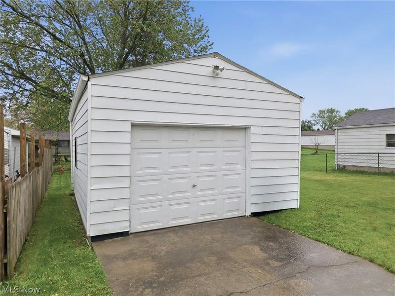 518 Spring Street, Struthers, OH 44471 Photo 23