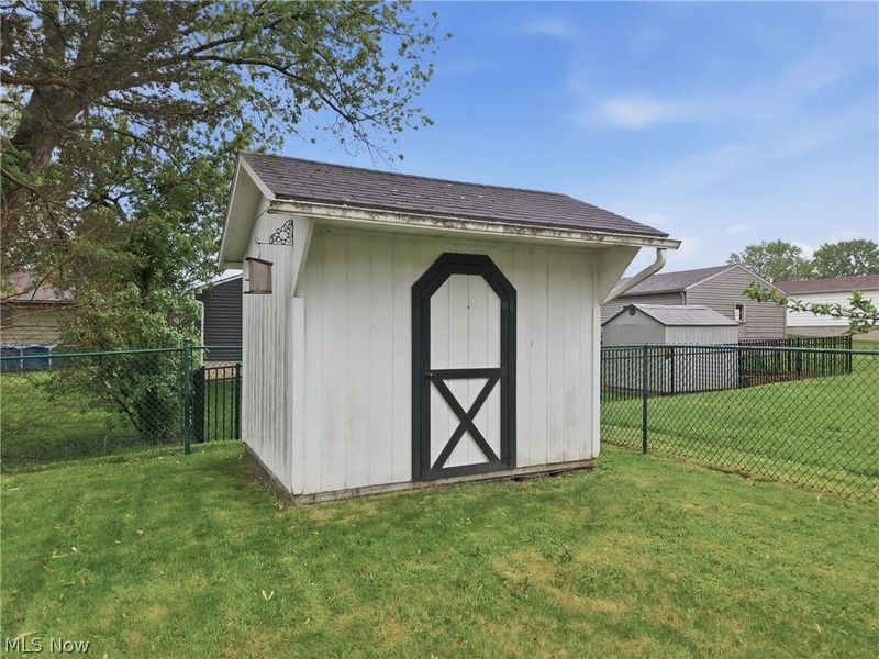 518 Spring Street, Struthers, OH 44471 Photo 25