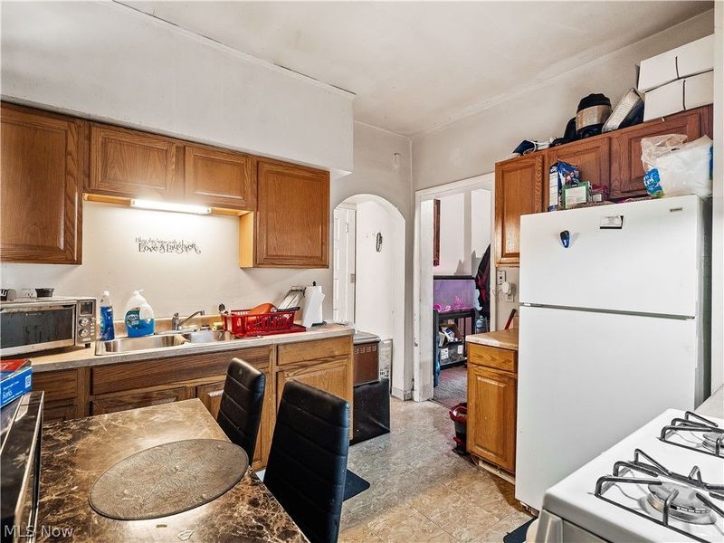 10419 Ignatius Avenue, Cleveland, OH 44111 Photo 30