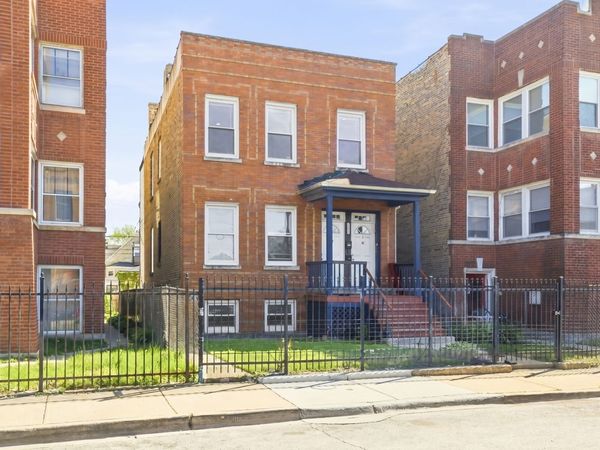 3235 W Thomas Street , Unit 2, Chicago, IL 60651
