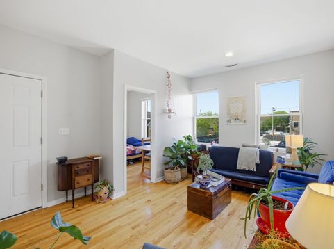 Main Photo