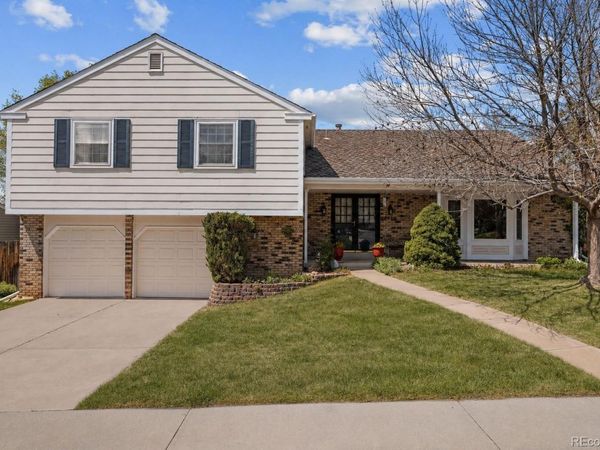 7409 S Newport Way, Centennial, CO 80112