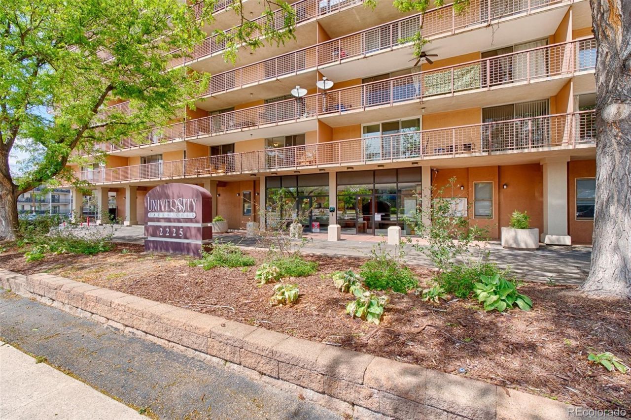 2225 Buchtel Boulevard, Unit 607, Denver, CO 80210 Main Photo