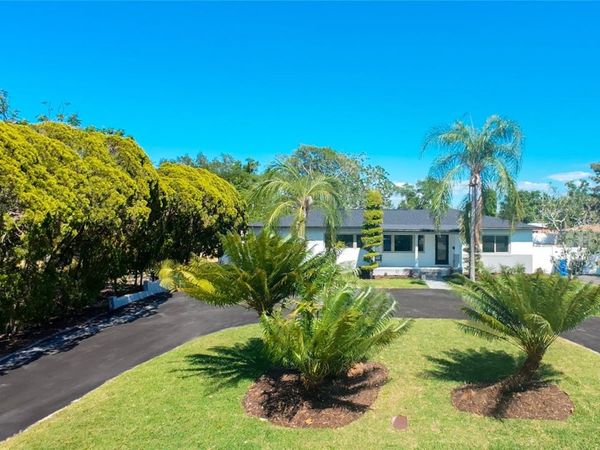 936 ALCAZAR WAY S, ST PETERSBURG, FL 33705