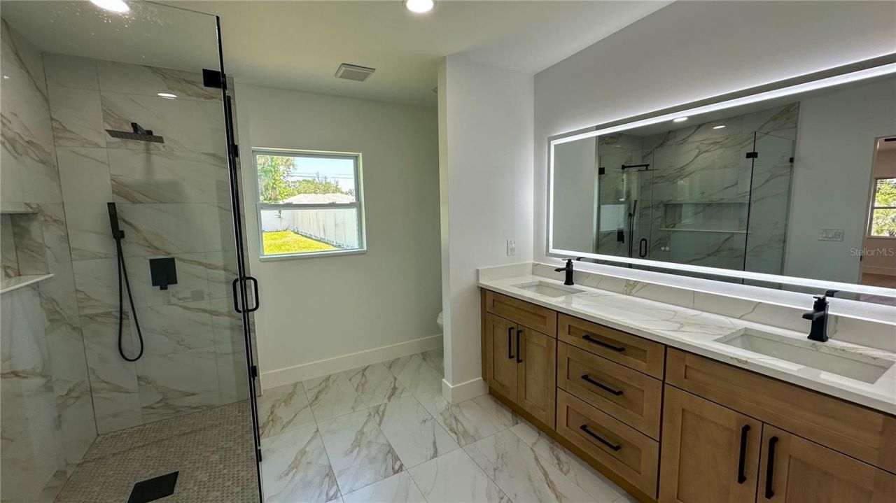 936 Alcazar Way S, Saint Petersburg, FL 33705 Photo