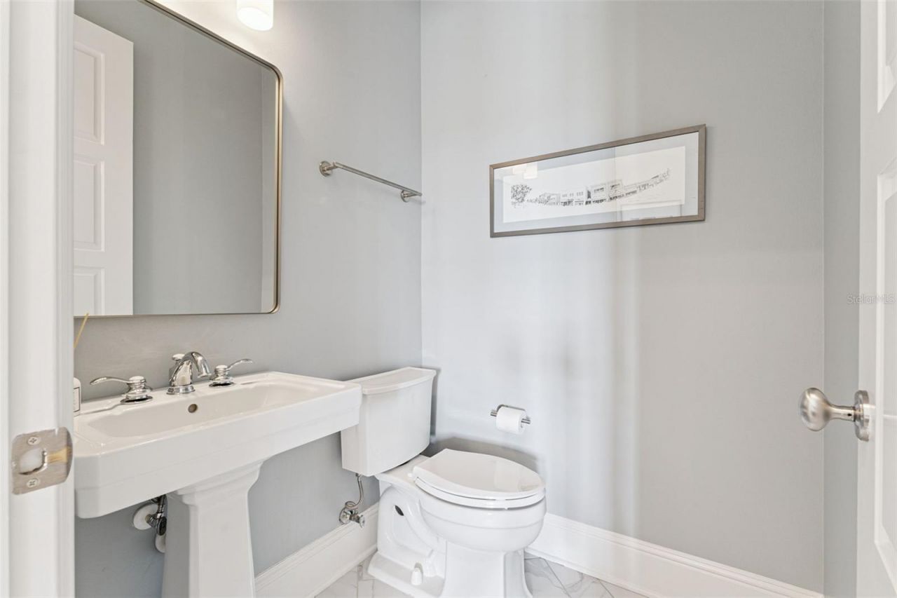 4649 New Broad Street, Orlando, FL 32814 Photo
