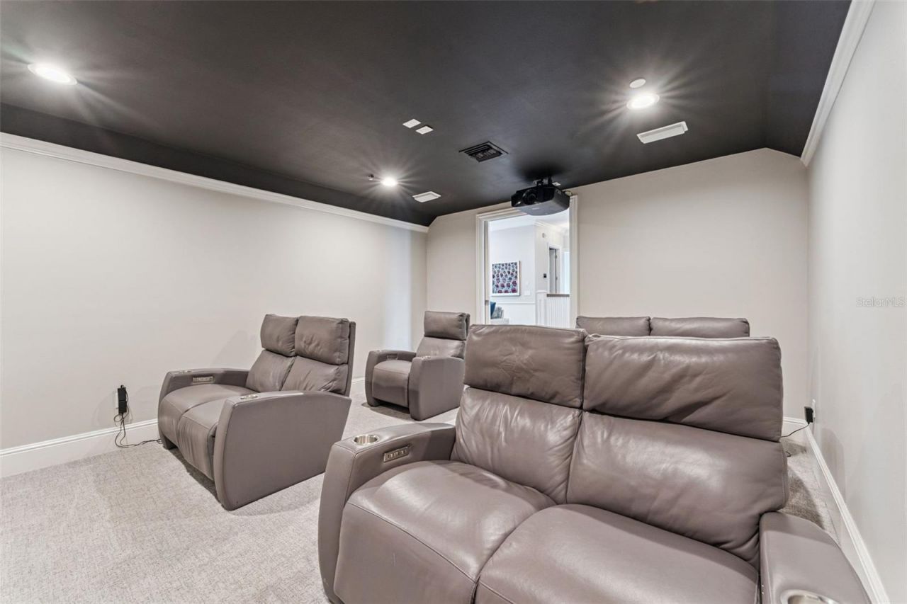 4649 New Broad Street, Orlando, FL 32814 Photo