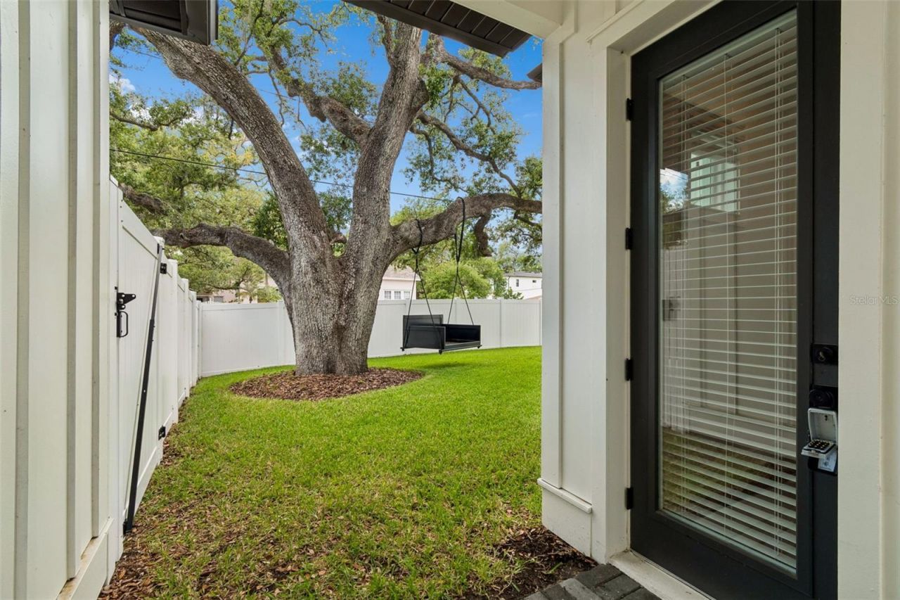 3122 W San Jose Street, Tampa, FL 33629 Photo