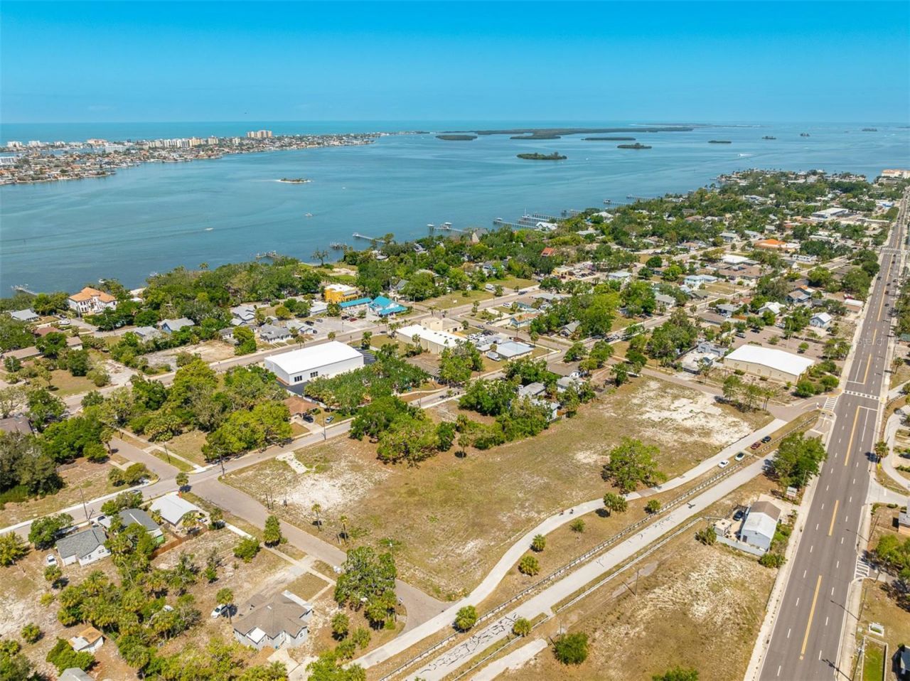 611 Palm Bluff Street , Clearwater, FL 33755 Photo
