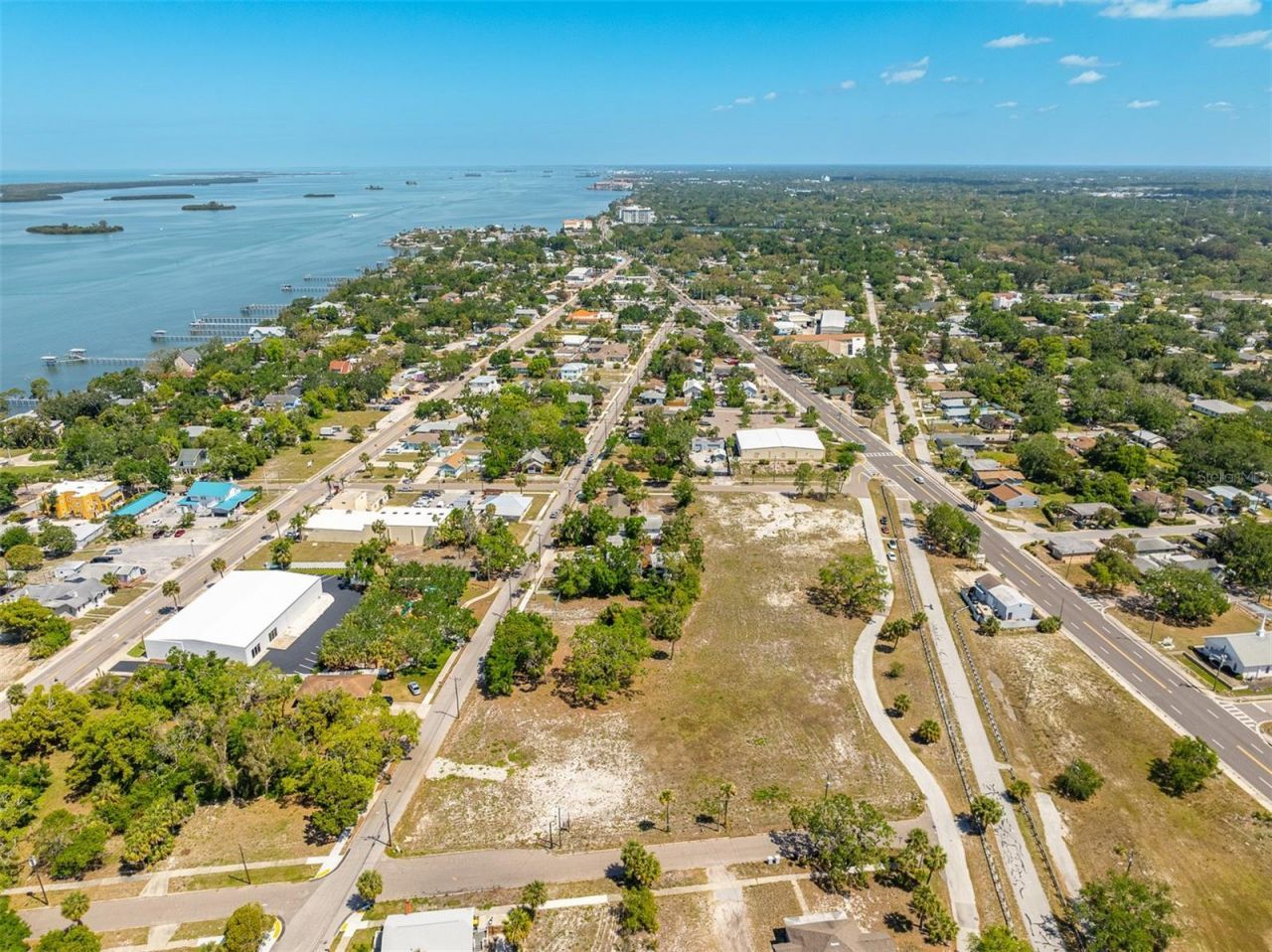 611 Palm Bluff Street , Clearwater, FL 33755 Photo