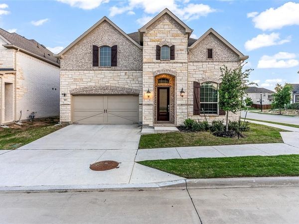 300 Foxglove Hill , Argyle, TX 76226