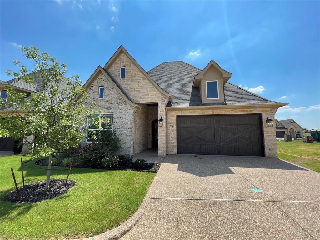 2405 Vineyard Drive, Granbury, TX 76048 Main Photo
