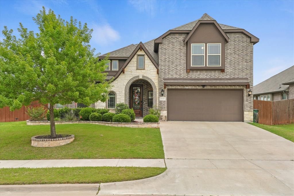1641 Irene Drive, Crowley, TX 76036 Main Photo