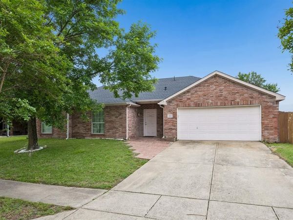 209 Meadow View Lane, Anna, TX 75409