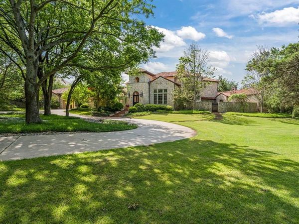 545 W Highland Street, Southlake, TX 76092