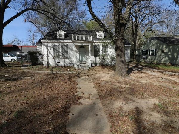 718 SE 24th, Paris, TX 75460