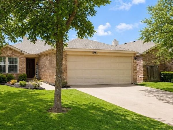 2002 Fairview Drive, Forney, TX 75126