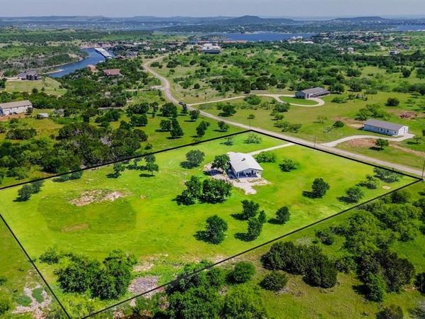 1049 Hells Gate Loop , Possum Kingdom Lake, TX 76475