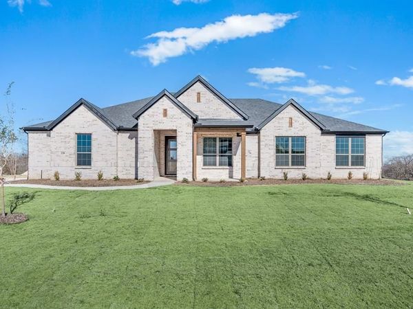 220 Basalt Lane, Reno, TX 76020