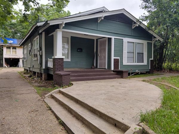 2610 Emery Street , Shreveport, LA 71103