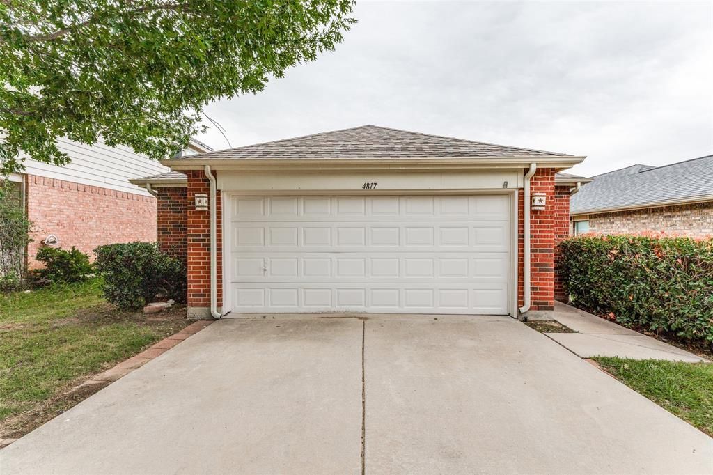 4817 Waterford Drive, Fort Worth, TX 76179 Main Photo
