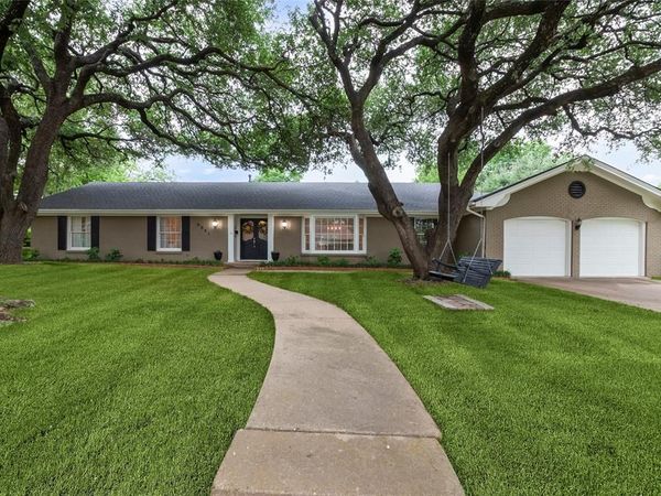 6041 Wimbleton Way, Fort Worth, TX 76133