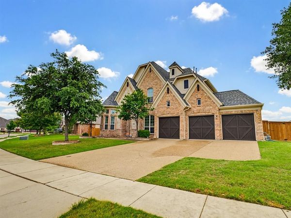 7315 Vienta Point, Grand Prairie, TX 75054