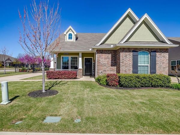 500 Heritage Trail, Burleson, TX 76028