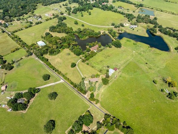 1895 County Road 3601, Edgewood, TX 75117
