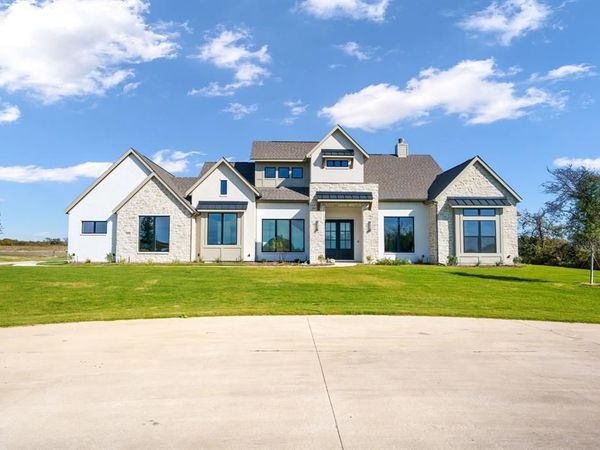 6250 Mcchesney Drive, Midlothian, TX 76065