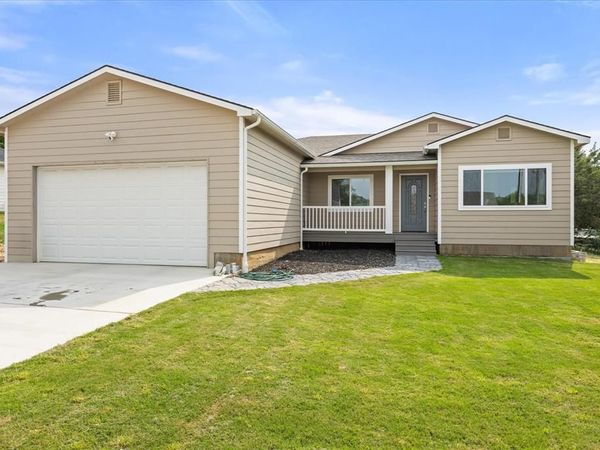 5908 Collins Court, Granbury, TX 76048