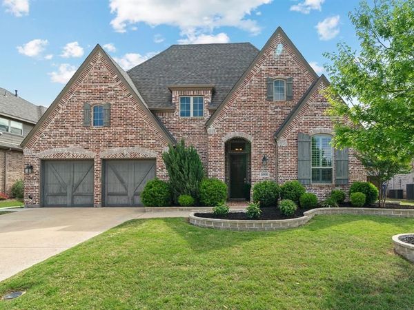 1008 Highpoint Way, Roanoke, TX 76262