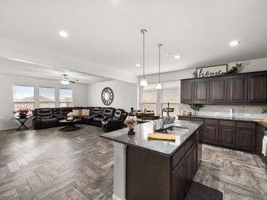 15860 Farringdon Street, Fort Worth, TX 76247