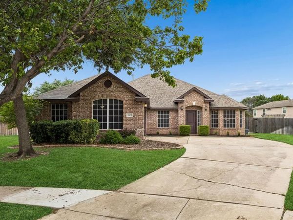 8413 Island Court, Fort Worth, TX 76137