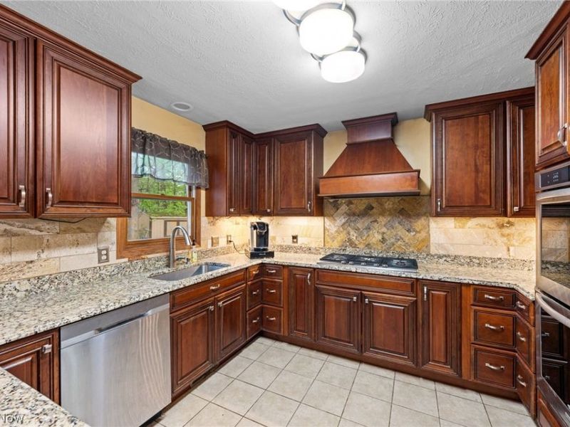 1336 Yale Place, Painesville, OH 44077 Photo 7