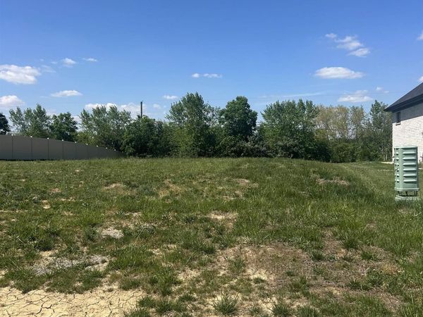 2078 Chadwick Drive, Newburgh, IN 47630