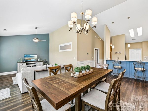 3868 Sage Court, Denver, NC 28037