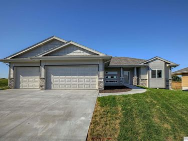 12047 S 45th Avenue , Bellevue, NE 68133