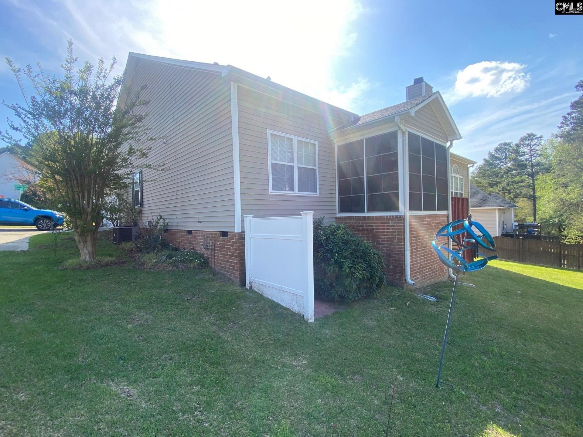 100 Bennington Circle  Photo 4