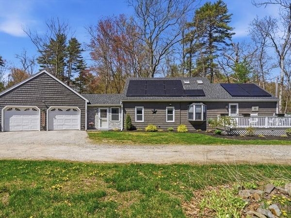 299 Clarke Road Ext, Sturbridge, MA 01518