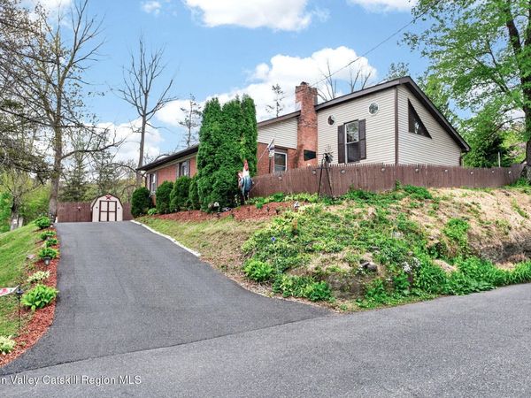 296 2nd Avenue, Kingston, NY 12401