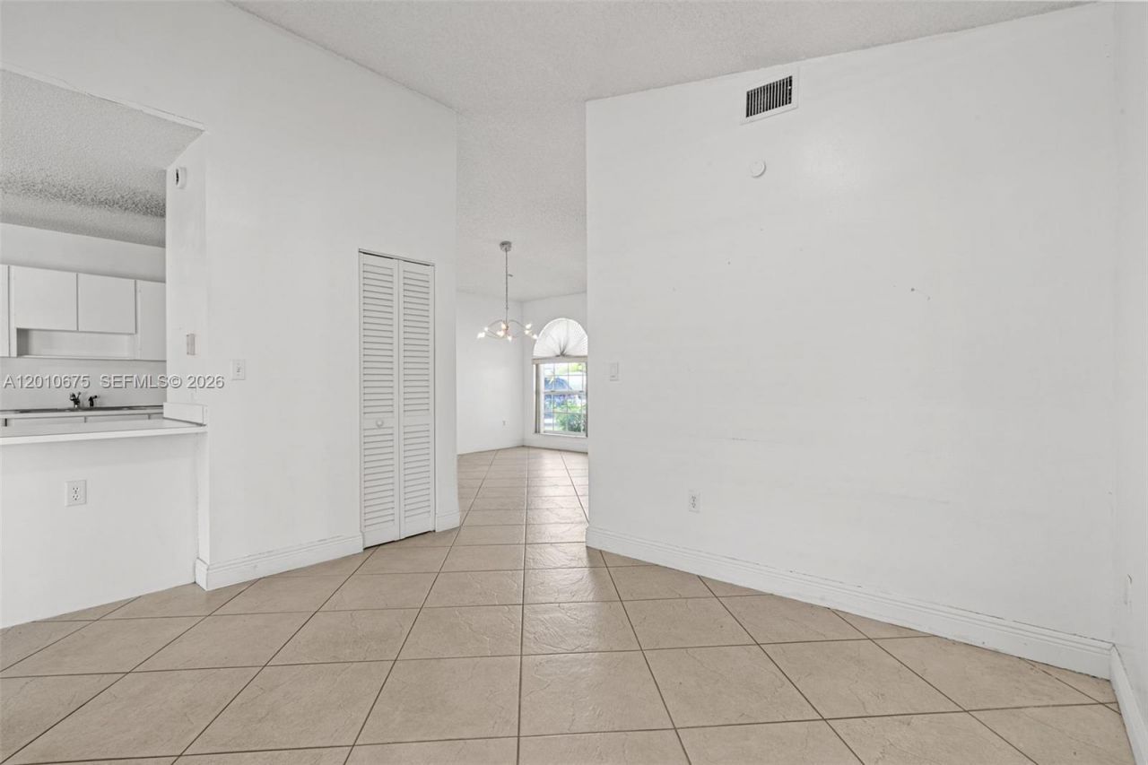 14300 SW 52nd St , Miami, FL 33175 Photo
