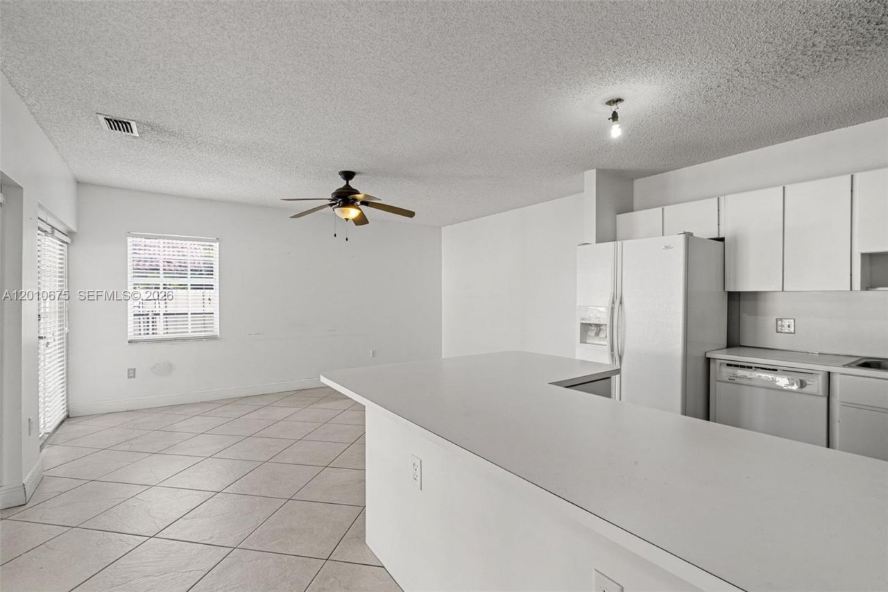 14300 SW 52nd St , Miami, FL 33175 Photo