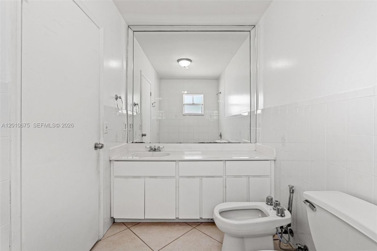 14300 SW 52nd St , Miami, FL 33175 Photo