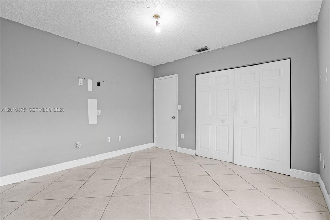 14300 SW 52nd St , Miami, FL 33175 Photo