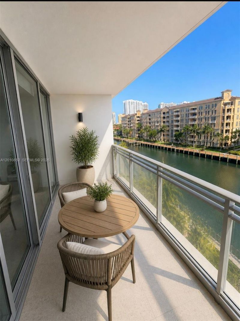 2950 NE 188th St, Unit 406, Aventura, FL 33180 Photo