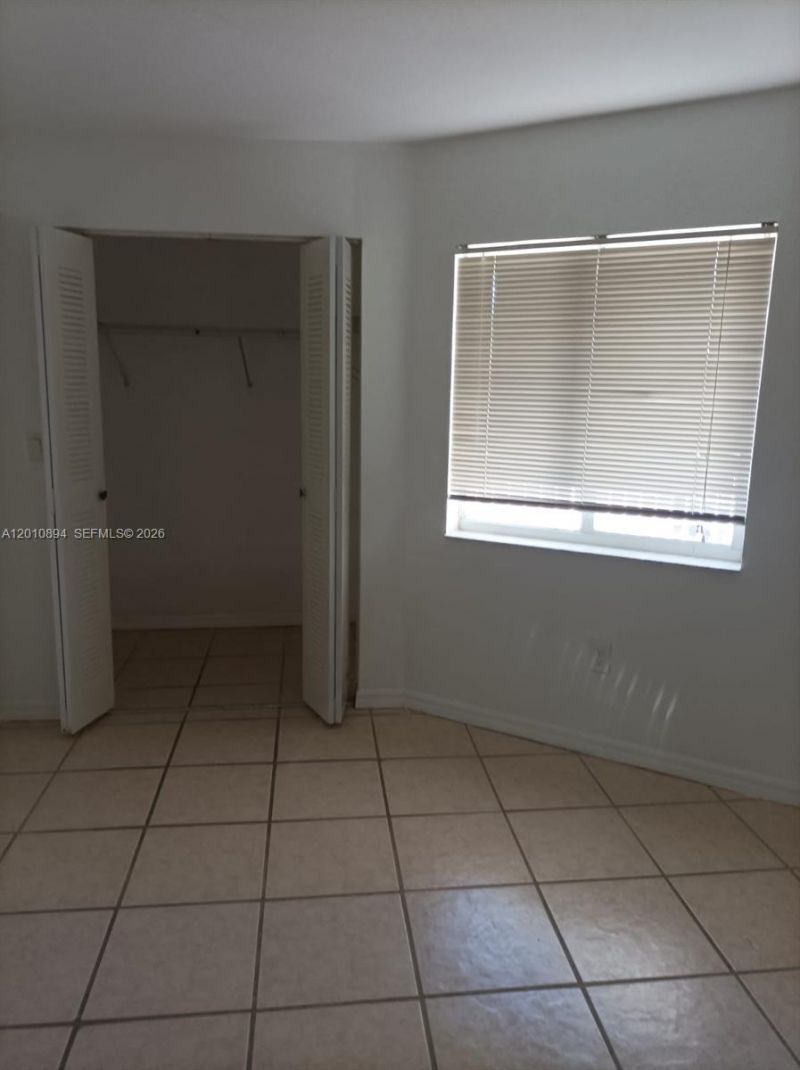 637 SW 3rd St , Unit 206, Miami, FL 33130 Photo