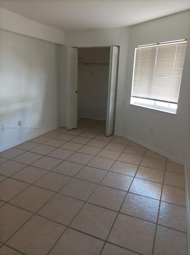 637 SW 3rd St , Unit 206, Miami, FL 33130 Photo